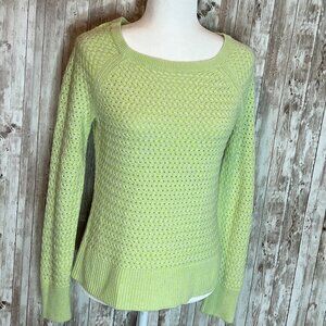 Women's American Eagle Green Sweater size Medium